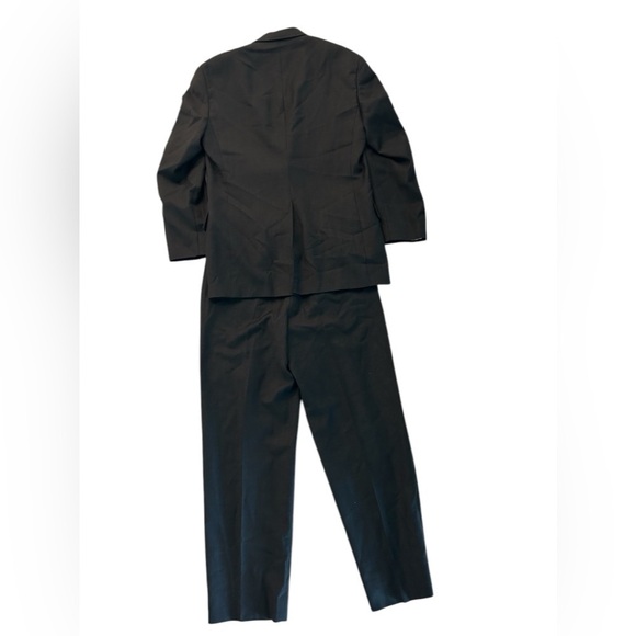 Tommy Hilfiger Wool Suit - Pre-Loved in Excellent Condition - Picture 3 of 12